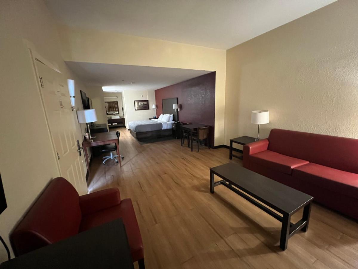 Quality Inn & Suites I-10 Near Fiesta Texas Сан-Антоніо Екстер'єр фото